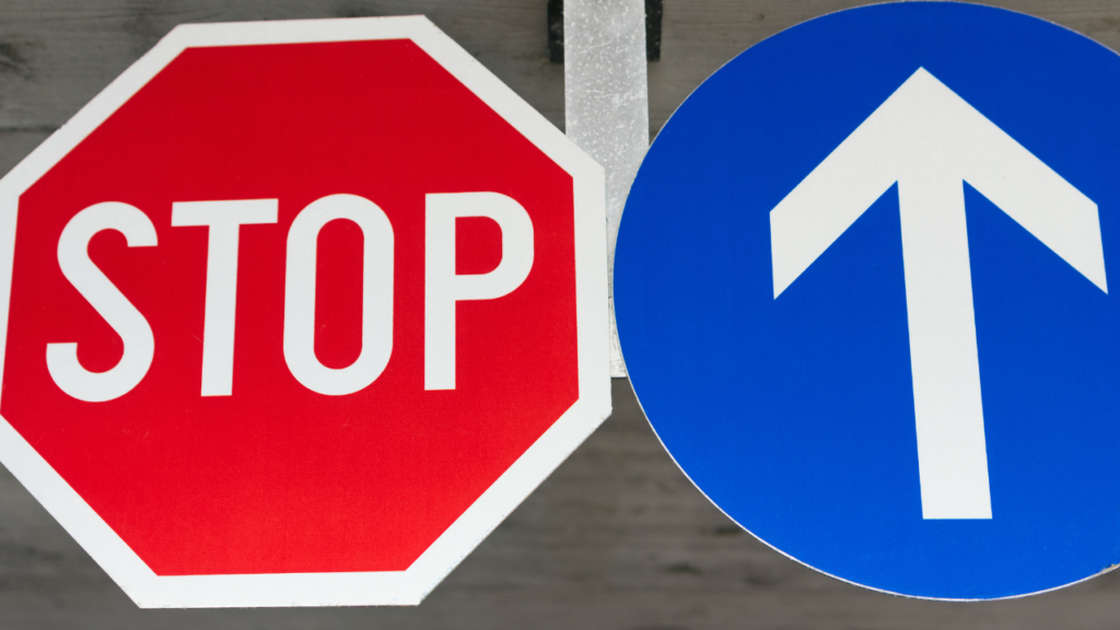 Señales de tránsito incoherentes